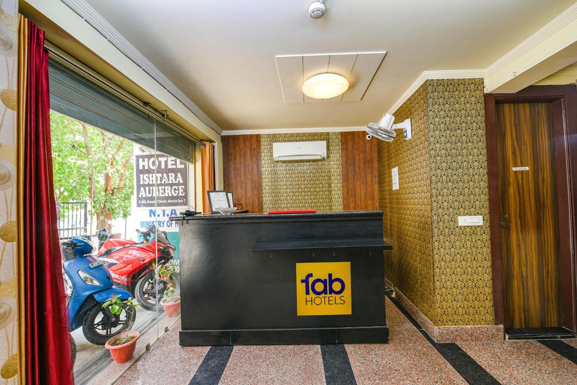 Fabhotel Ishtara Auberge - Nr Yashobhoomi Convention Centre New Delhi Eksteriør billede