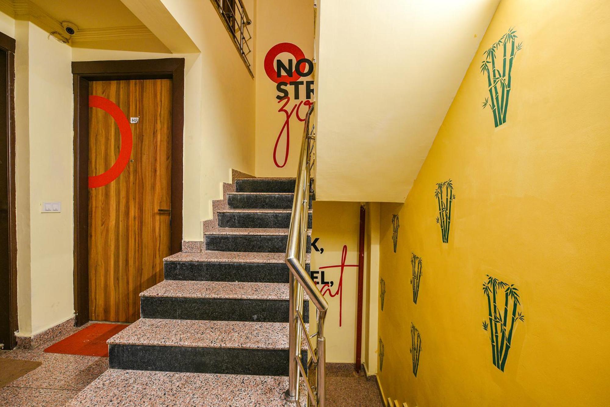 Fabhotel Ishtara Auberge - Nr Yashobhoomi Convention Centre New Delhi Eksteriør billede