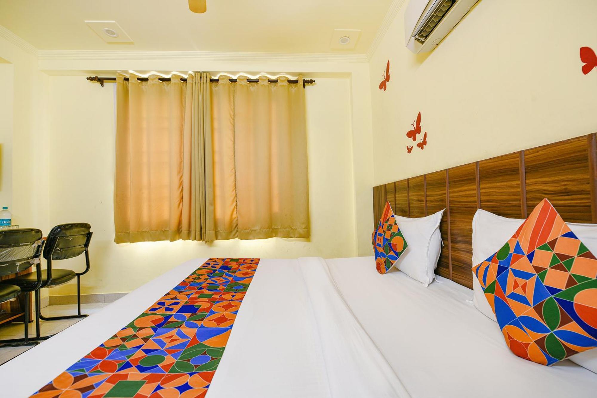 Fabhotel Ishtara Auberge - Nr Yashobhoomi Convention Centre New Delhi Eksteriør billede